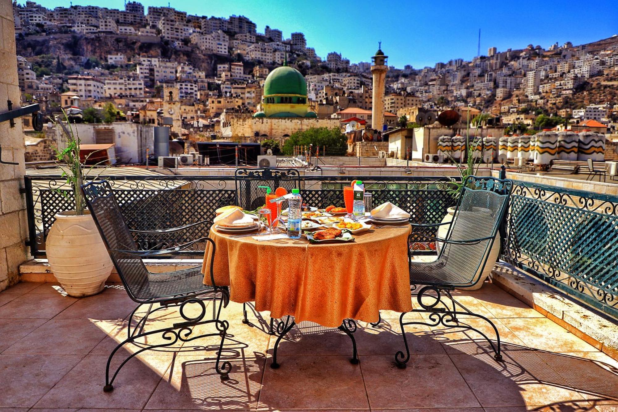 Al Yasmeen Hotel Nablus Exterior photo